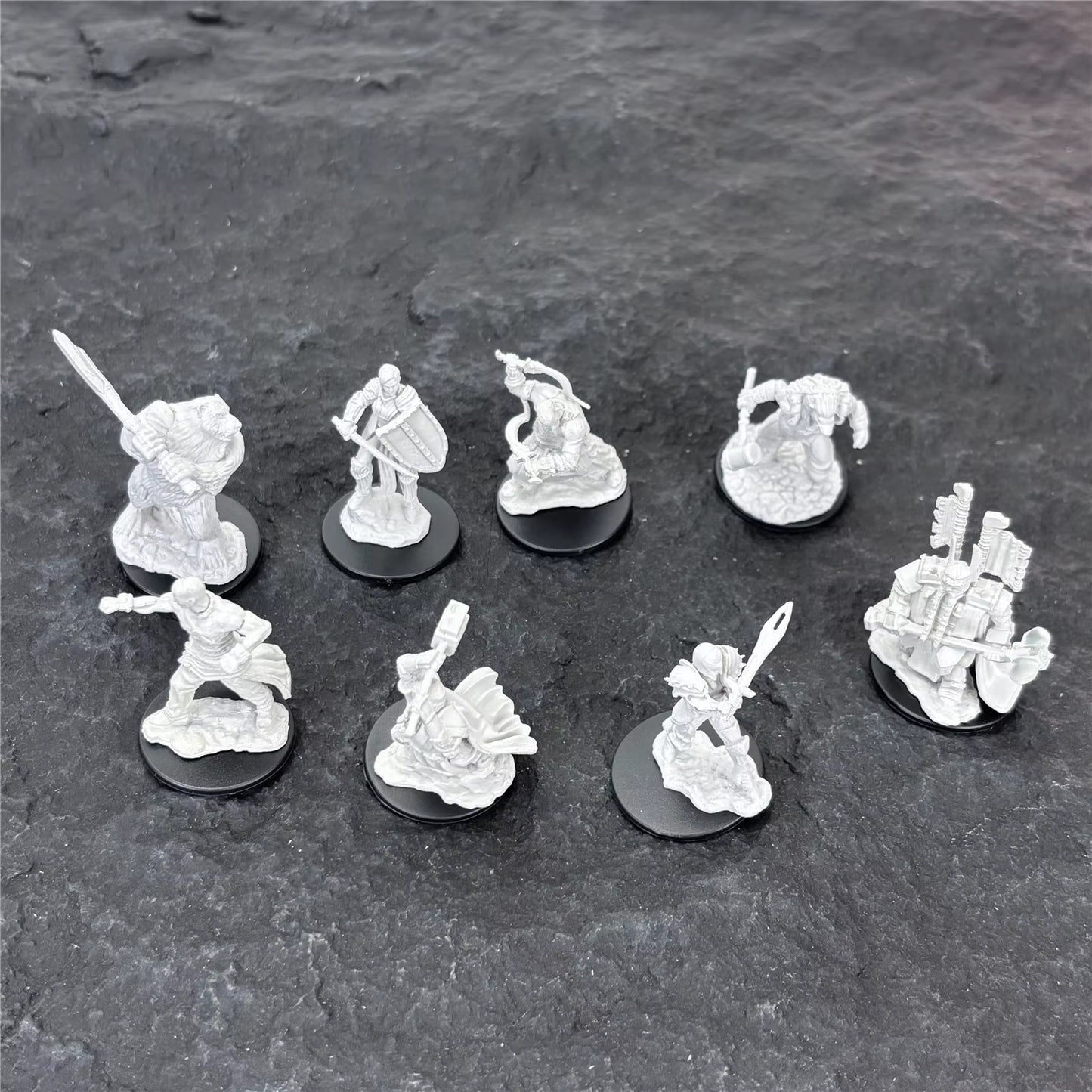 Pathfinder Board Game Dungeons Miniatures Male Elf Human Fighter Dwarf Barbarian Rust Monster Half Orc Role Playing Figures