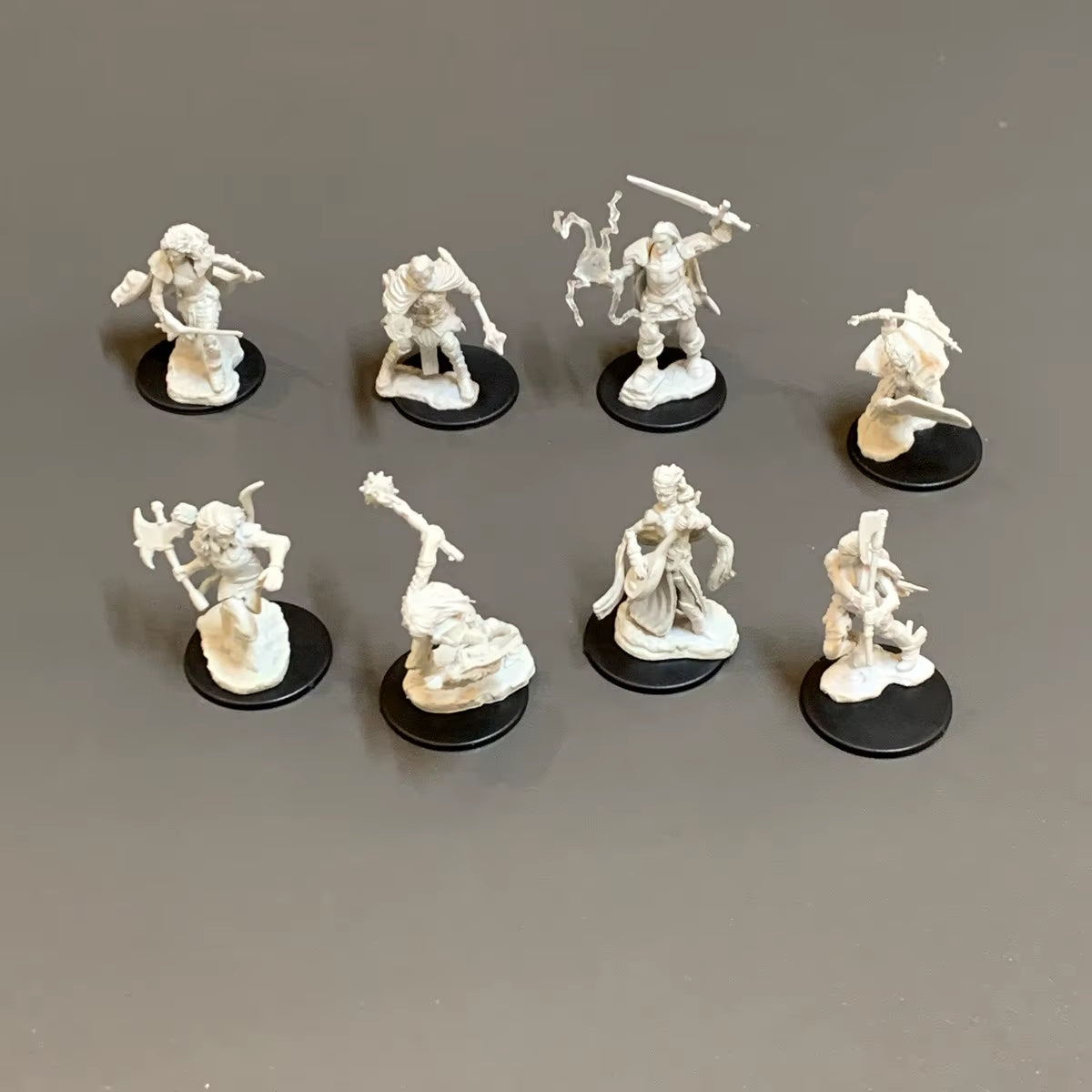 Pathfinder Board Game Dungeons Miniatures Male Elf Human Fighter Dwarf Barbarian Rust Monster Half Orc Role Playing Figures